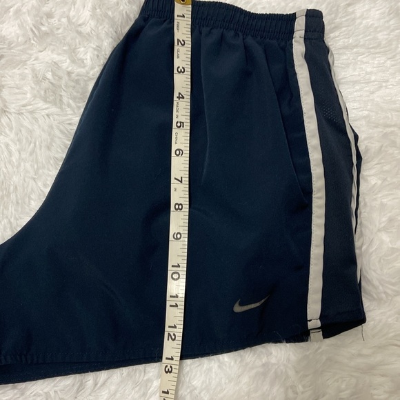NIKE DRI-FIT WOMEN BLUE ATHLETIC BRIEF LINED RUNNING SHORTS PANTS. SIZE-LARGE. - Picture 7 of 13
